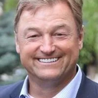 Official portrait of Dean Heller